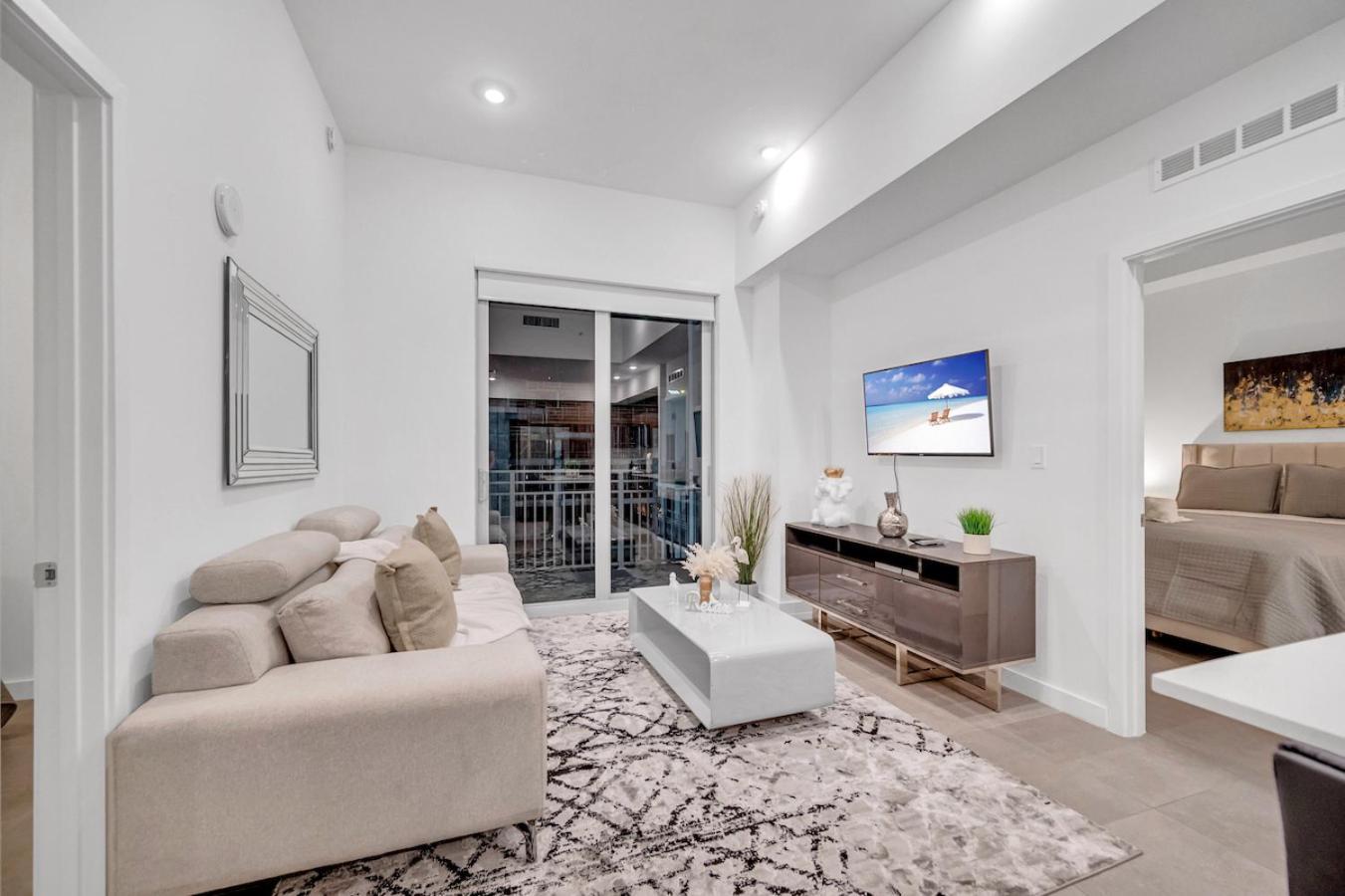 Modern Unit In The Heart Of Downtown Miami With Free Parking Daire Dış mekan fotoğraf